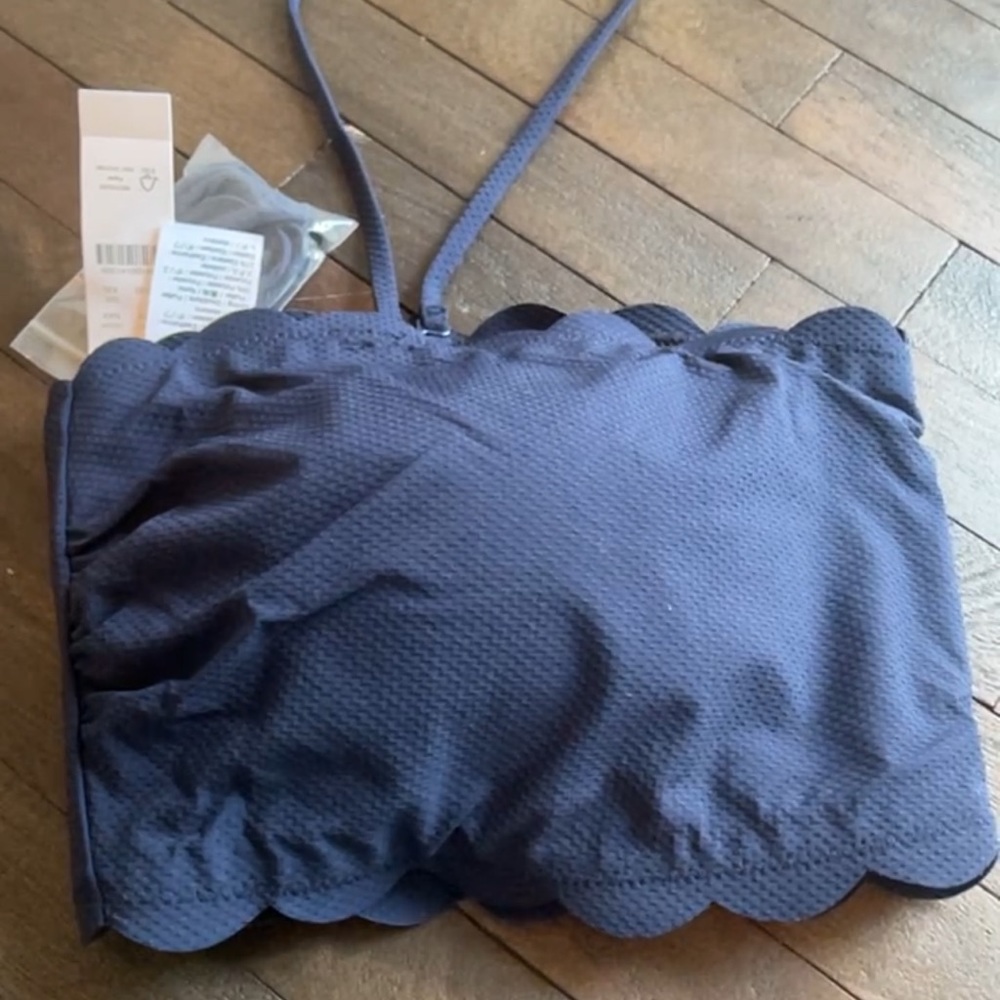 J. Crew Scalloped Bandeau Swimsuit Top (XXL) - Picture 2 of 6
